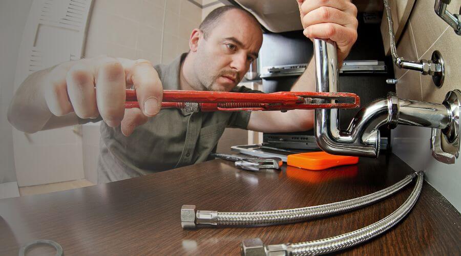 Professional Water heater repair in Rapid River, MI